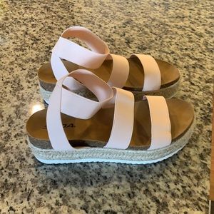 Soda Sandals